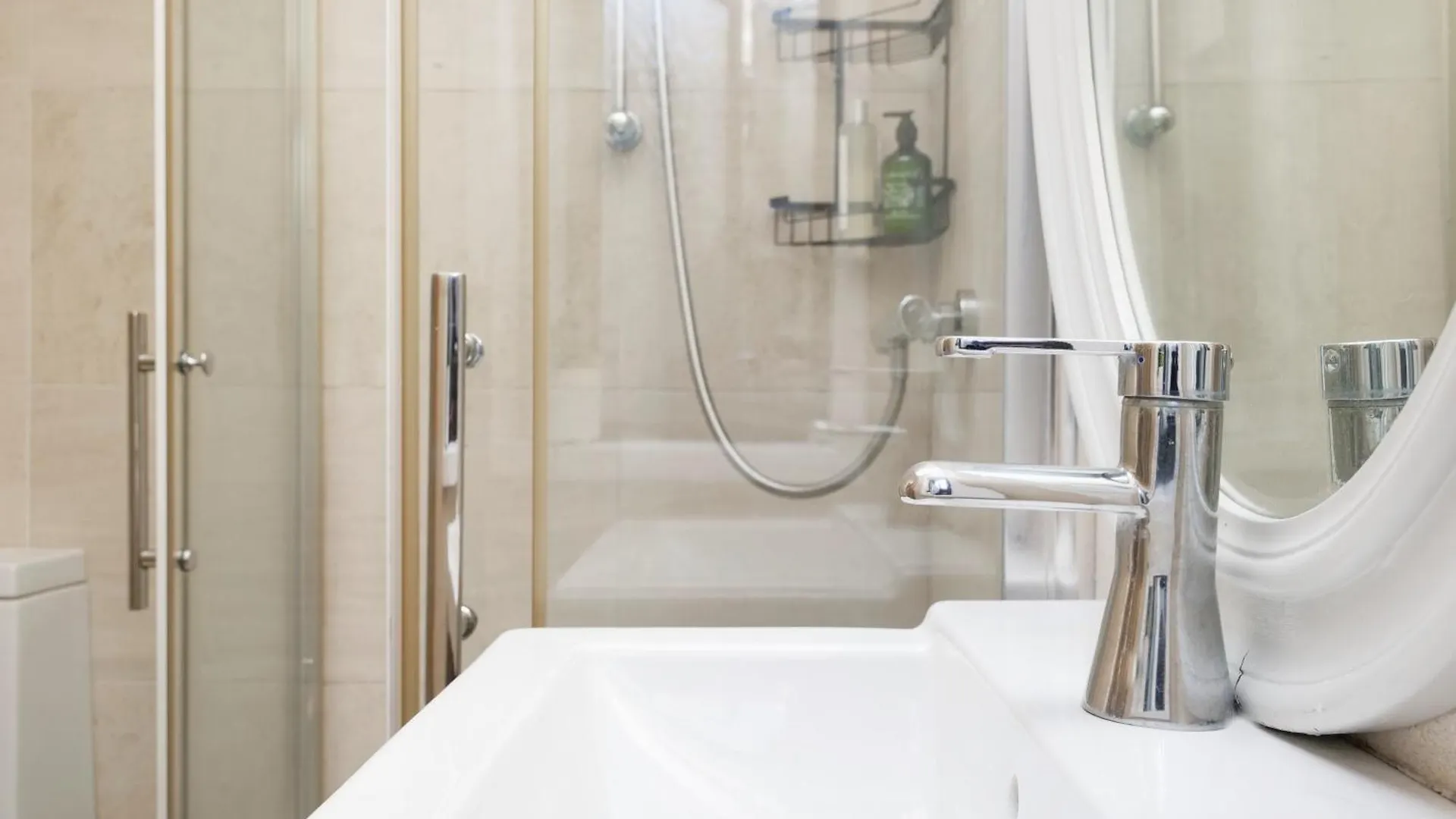 2 Bedroom House 12 Rutland Dublin