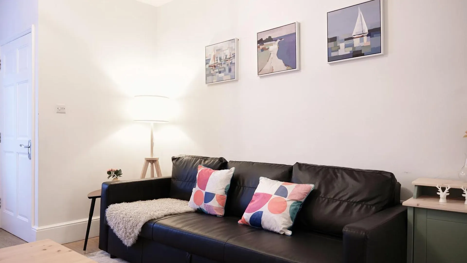 2 Bedroom House 12 Rutland Dublin 0*,
